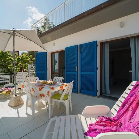 Aparthotel Le Sirene Seccheto Exterior foto