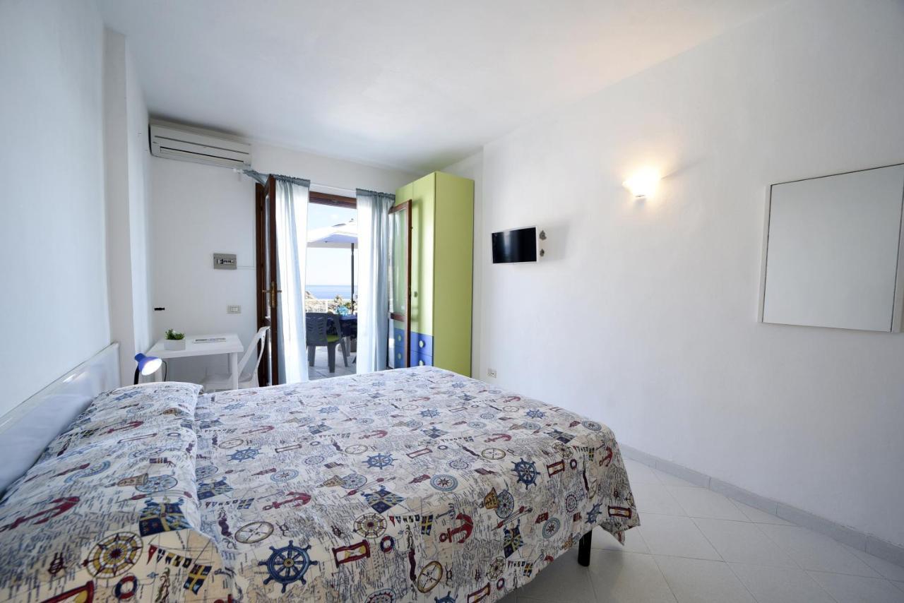 Aparthotel Le Sirene Seccheto Exterior foto