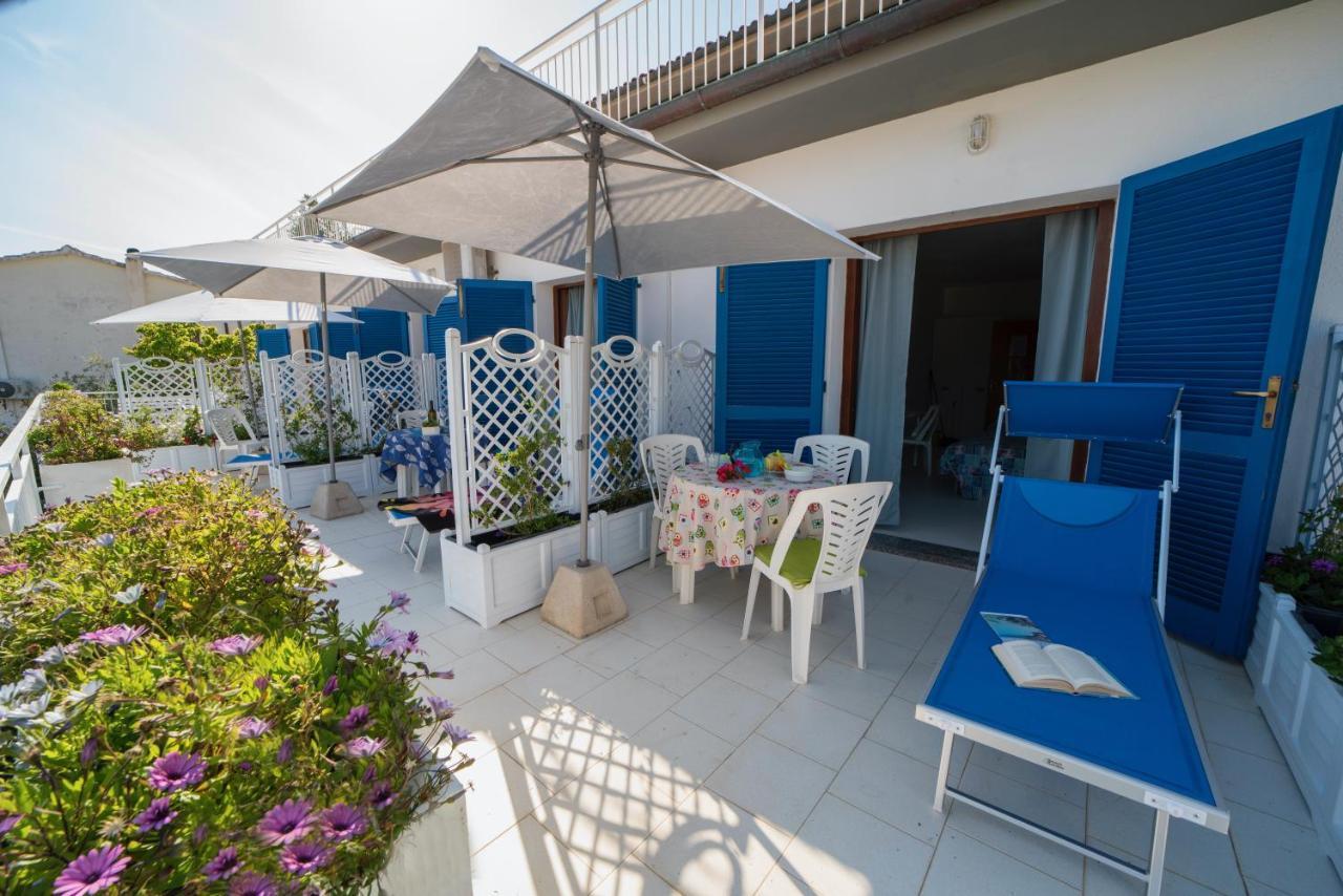 Aparthotel Le Sirene Seccheto Exterior foto