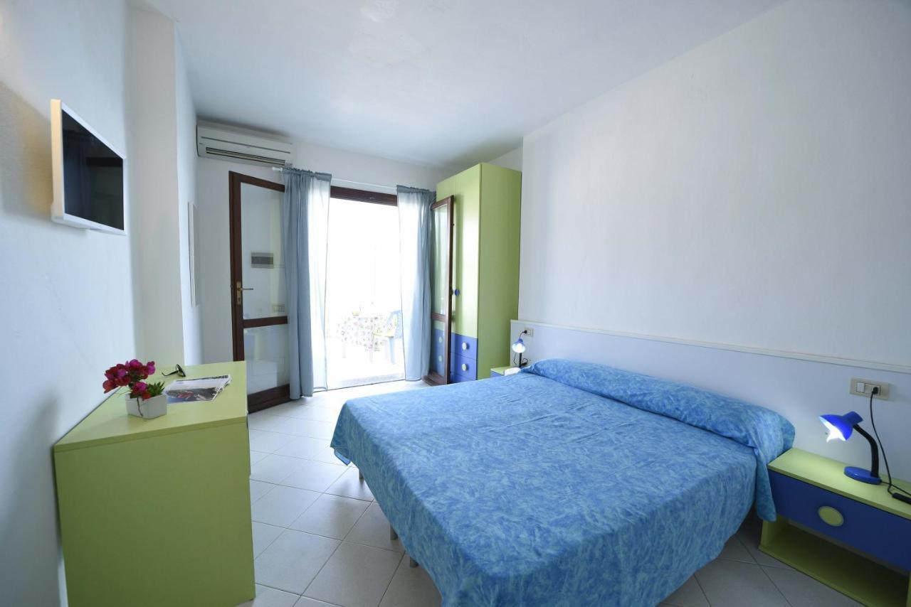 Aparthotel Le Sirene Seccheto Exterior foto