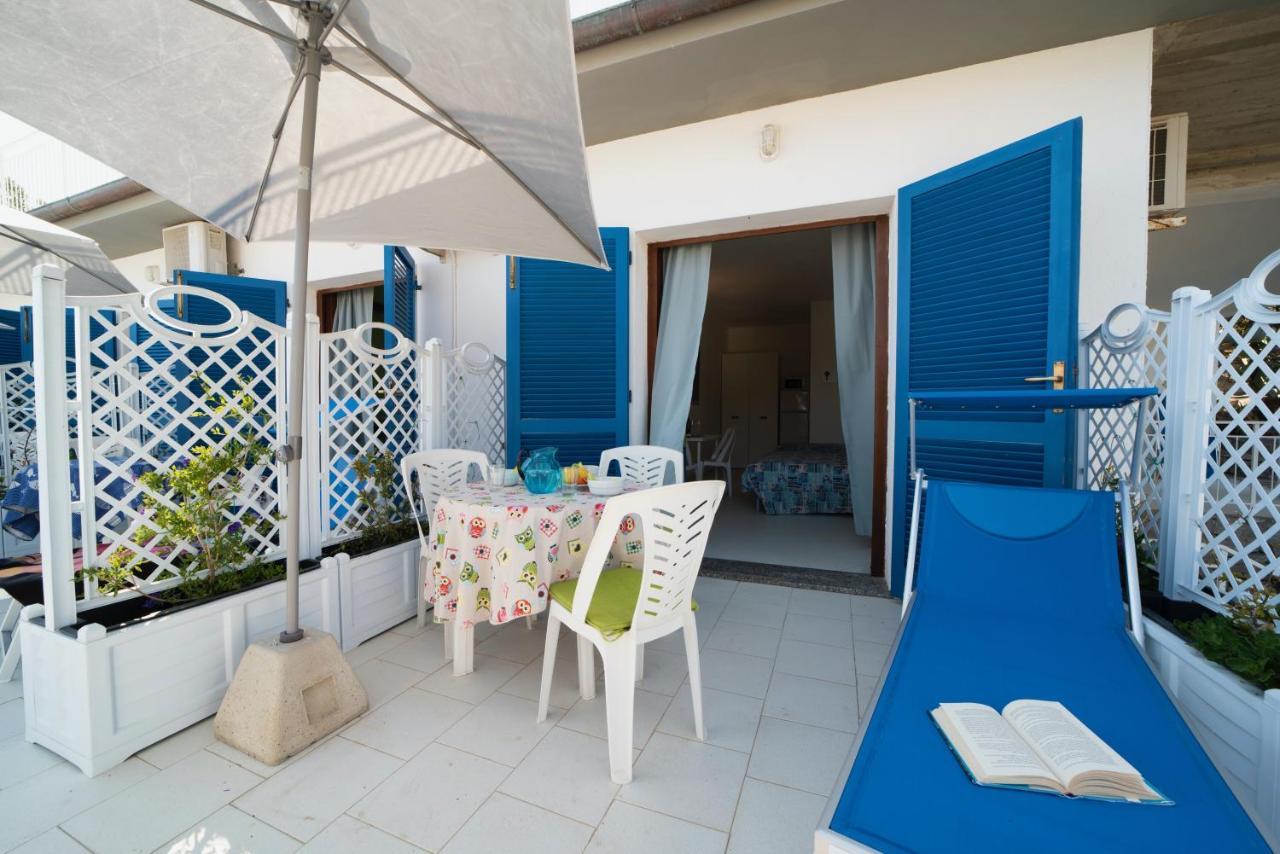 Aparthotel Le Sirene Seccheto Exterior foto