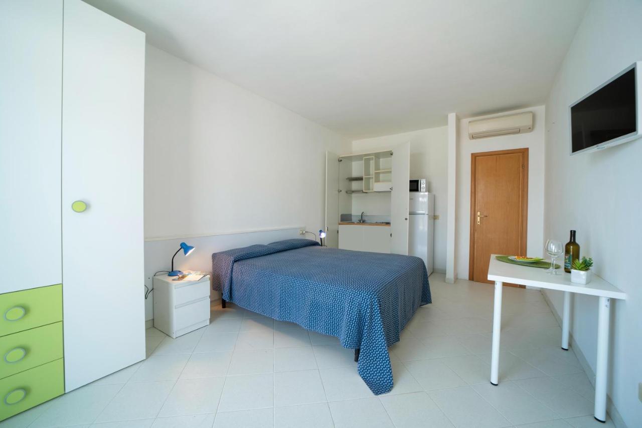 Aparthotel Le Sirene Seccheto Exterior foto