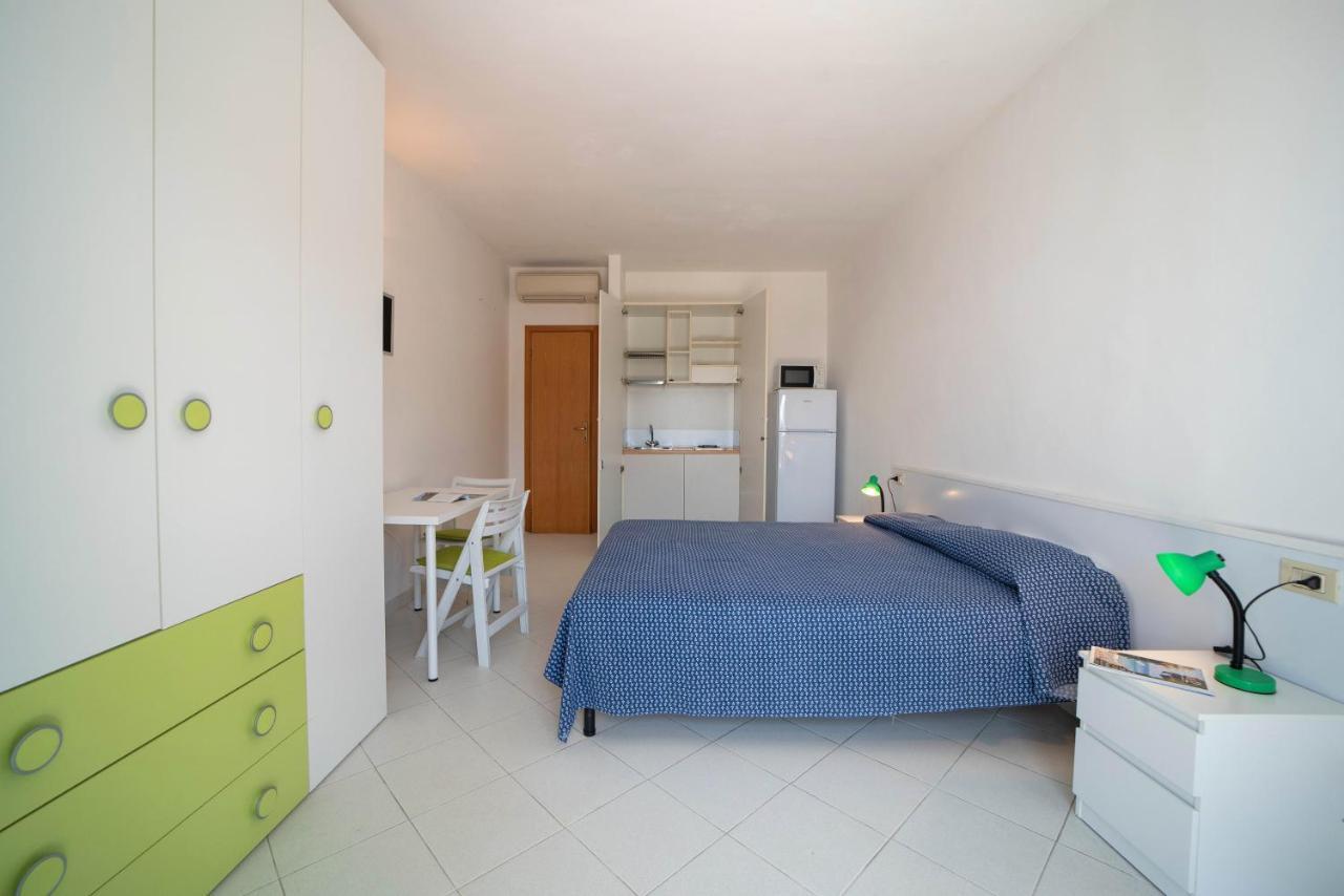 Aparthotel Le Sirene Seccheto Exterior foto
