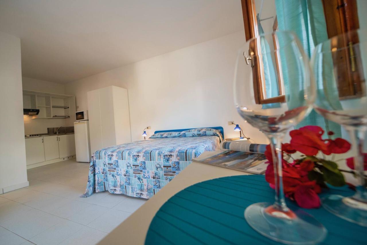 Aparthotel Le Sirene Seccheto Exterior foto
