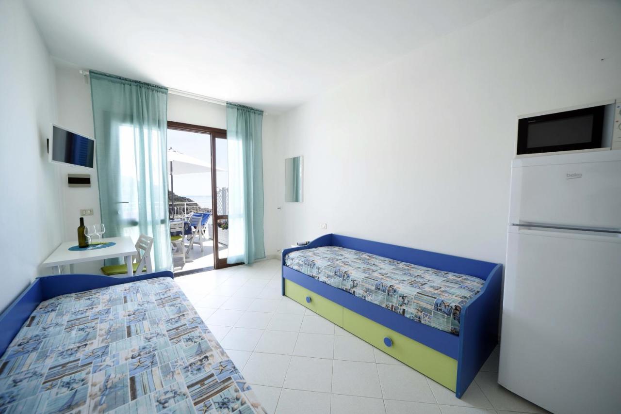 Aparthotel Le Sirene Seccheto Exterior foto