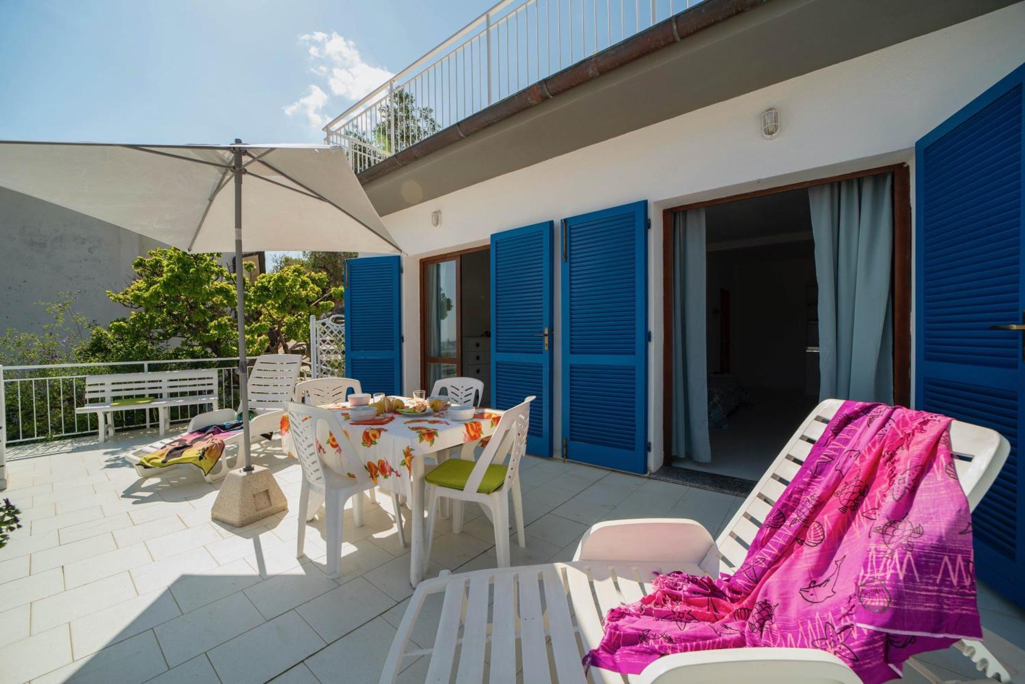 Aparthotel Le Sirene Seccheto Exterior foto